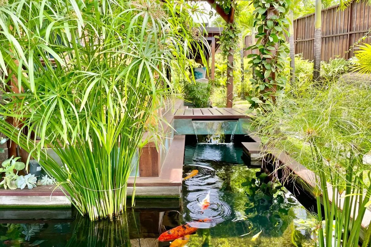 Villa Manuiti, Balinese Luxury Home - Private Swim Spa, Ocean View - Ofyr Bbq - Koi Pond Punaauia  French Polynesia