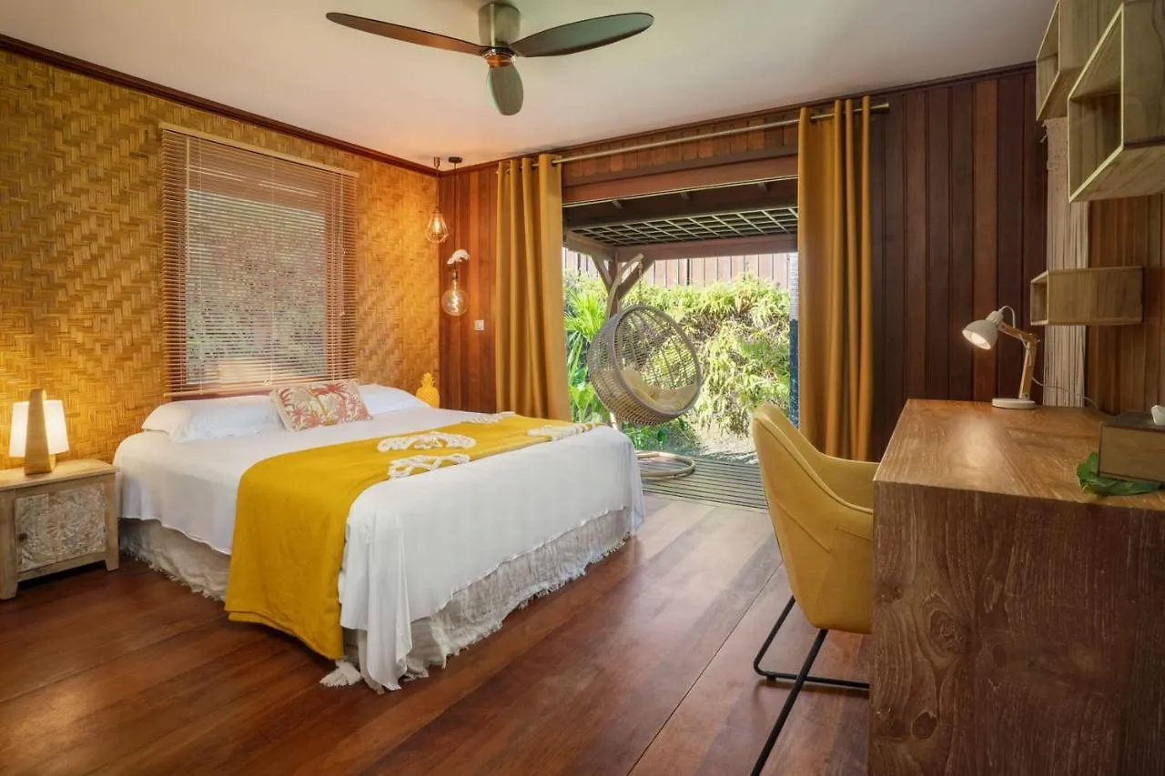 Villa Manuiti, Balinese Luxury Home - Private Swim Spa, Ocean View - Ofyr Bbq - Koi Pond Punaauia  Punaauia (Tahiti)